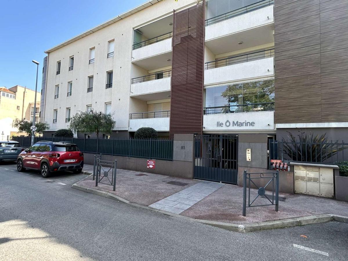 Spacieux 3 Pieces Avec Terrasse, Piscine Et Garage, A 2 Pas De La Plage - Saint Raphael - Fr-1-226A-274 Zewnętrze zdjęcie